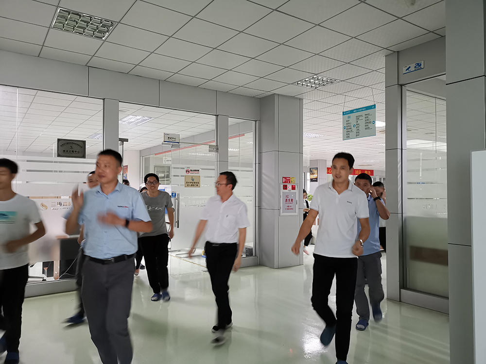 2020年度消防演习顺利开展_shanqinquan.com