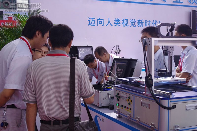 九游会j9官方网站成功参展2012深圳机器视觉展_shanqinquan.com